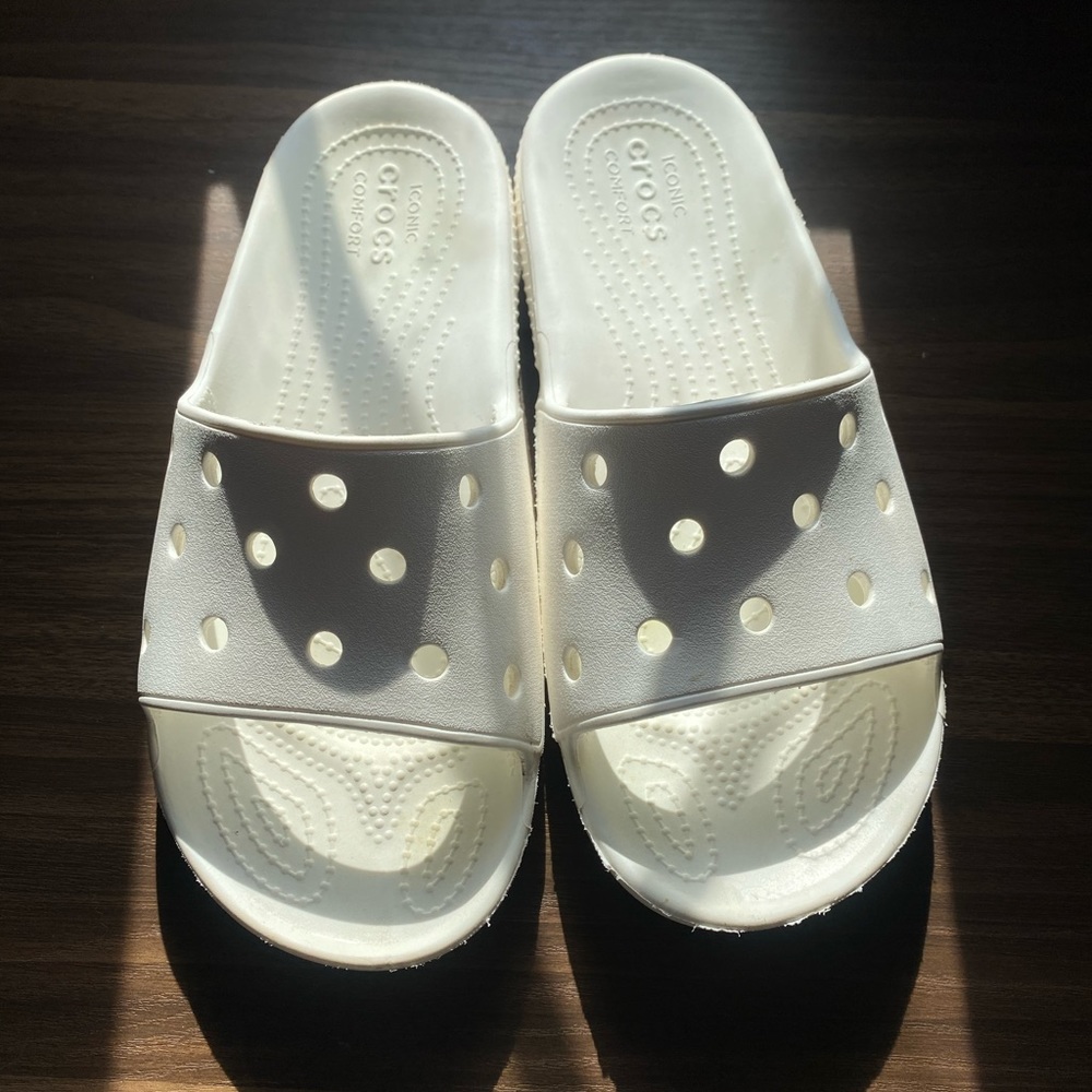 CROC SLIDES